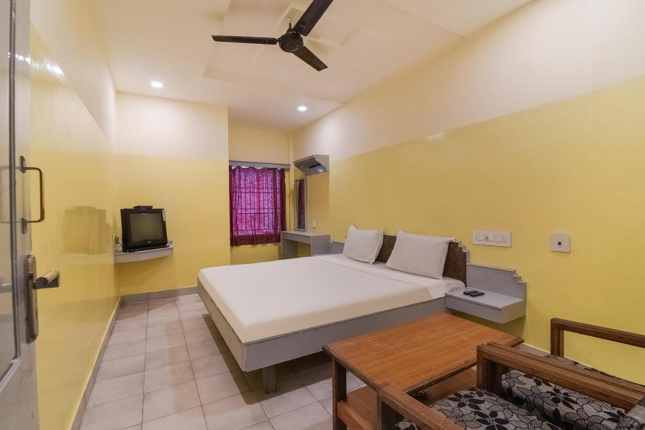 Spot On Karthik International Nellore Exterior foto